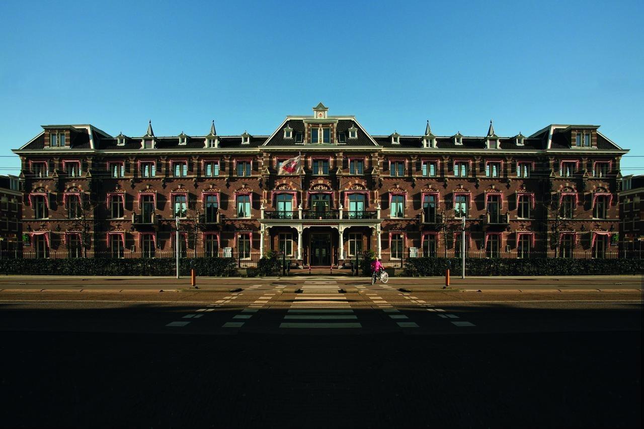 Отель The Manor Амстердам Экстерьер фото